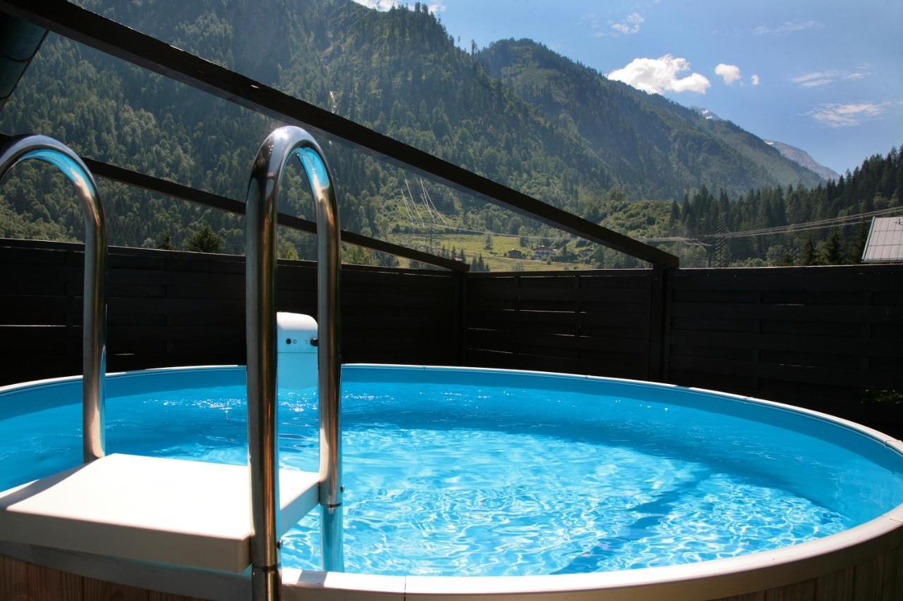Chalet Sabrina Mit Aussenpool Im Sommer Kaprun Extérieur photo