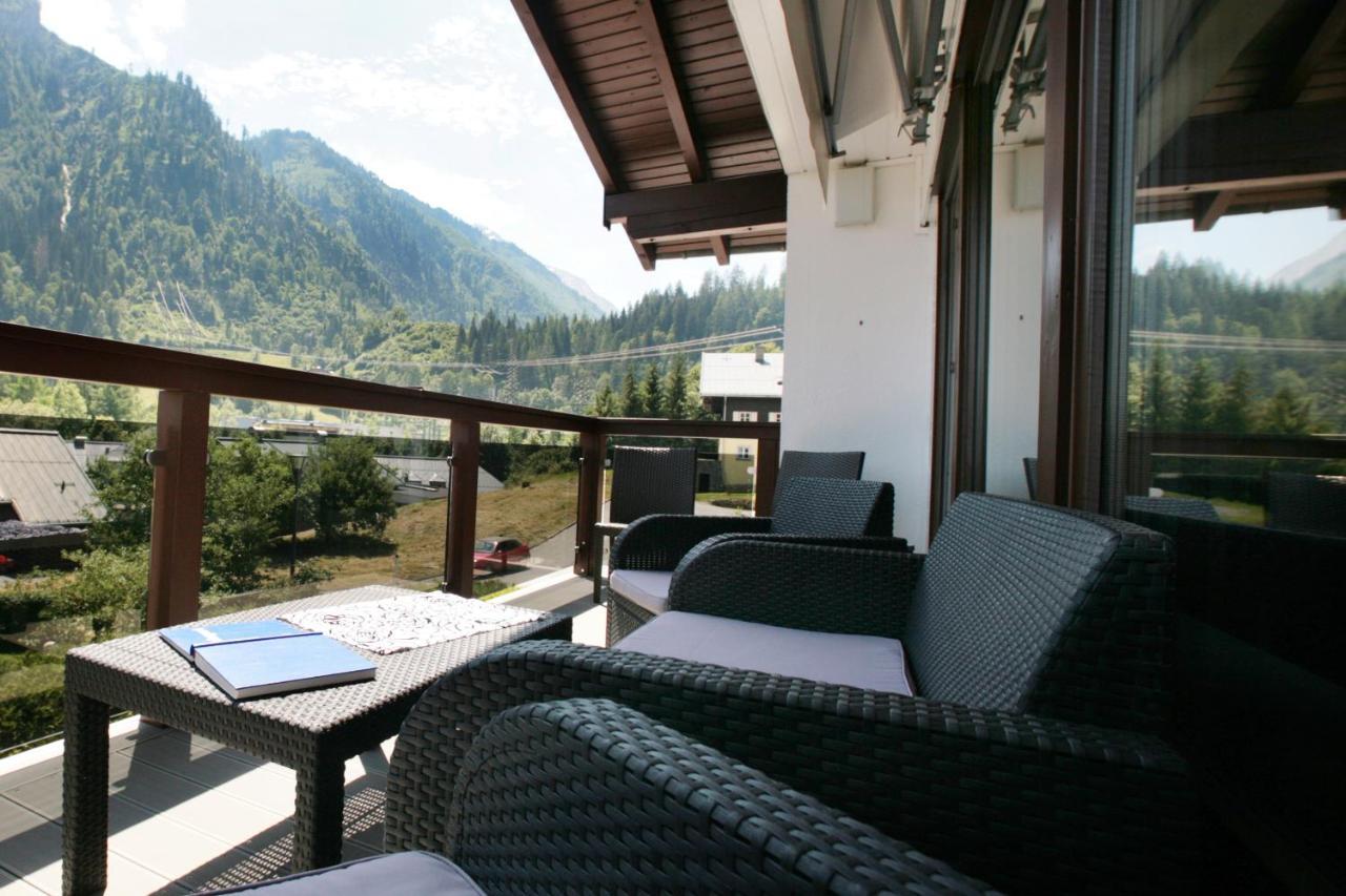 Chalet Sabrina Mit Aussenpool Im Sommer Kaprun Extérieur photo