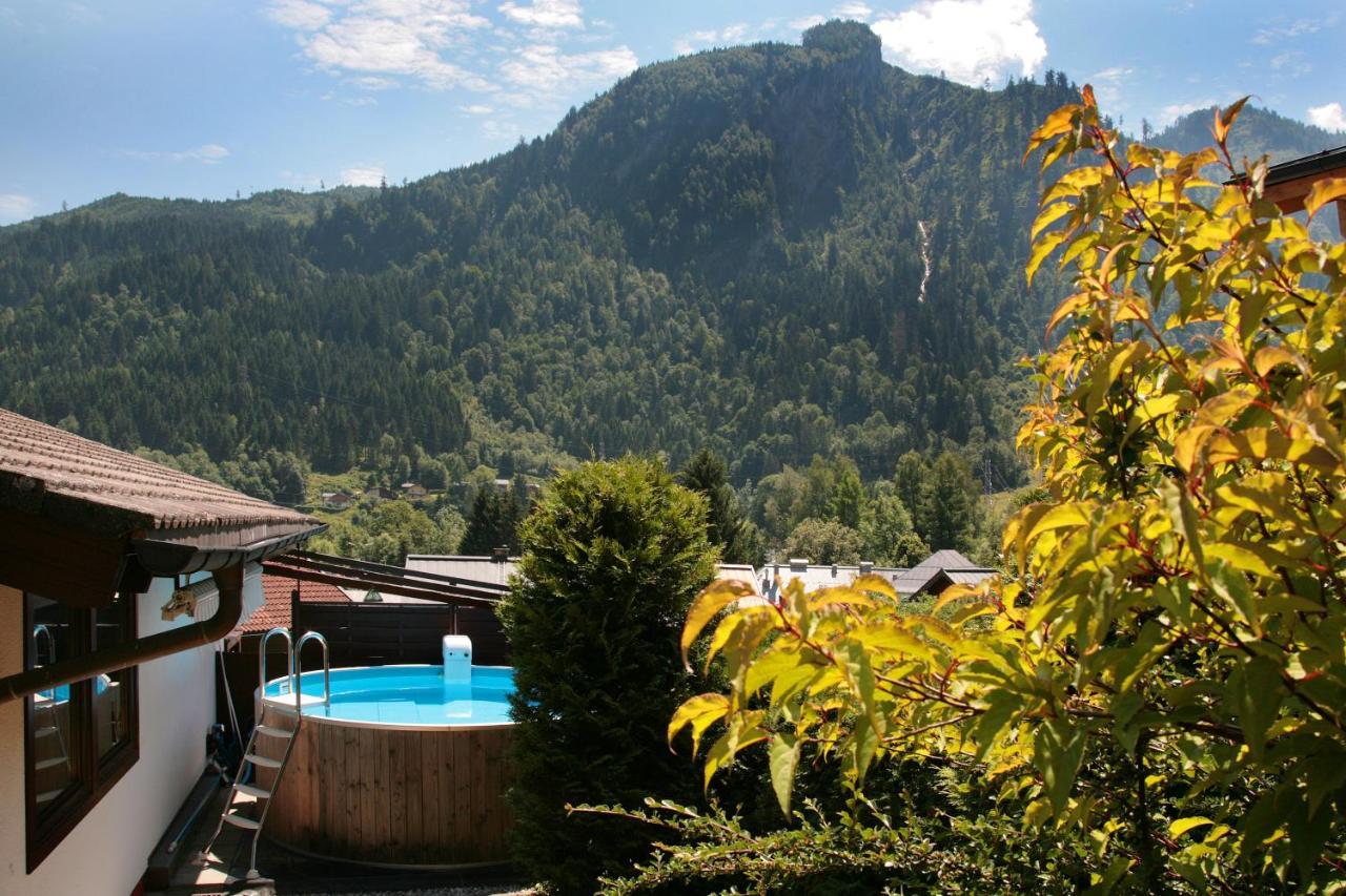 Chalet Sabrina Mit Aussenpool Im Sommer Kaprun Extérieur photo