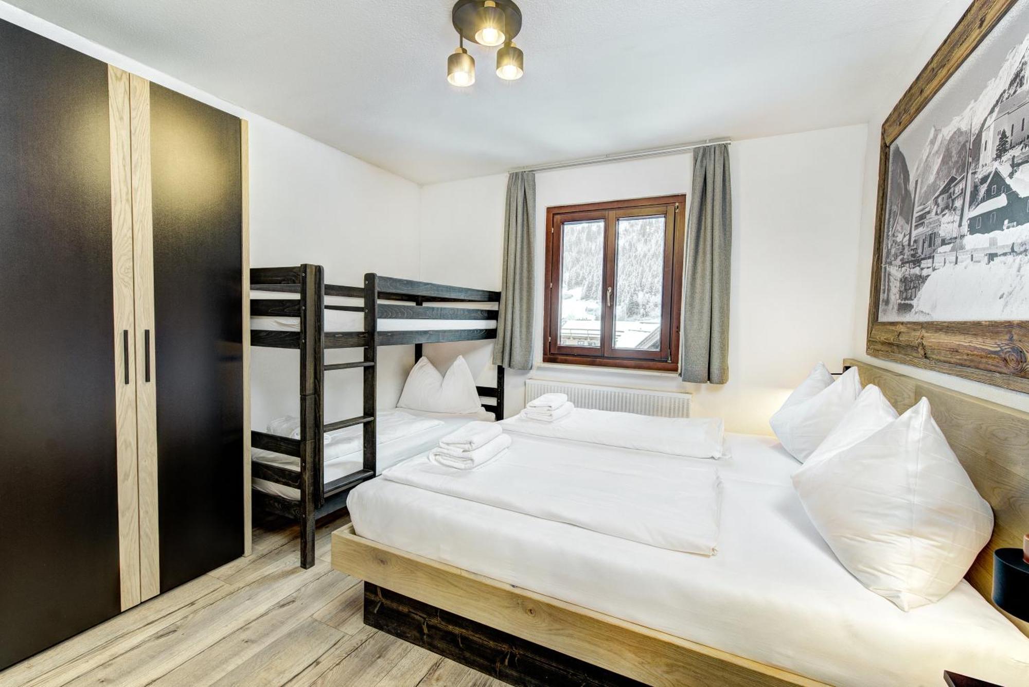 Chalet Sabrina Mit Aussenpool Im Sommer Kaprun Extérieur photo
